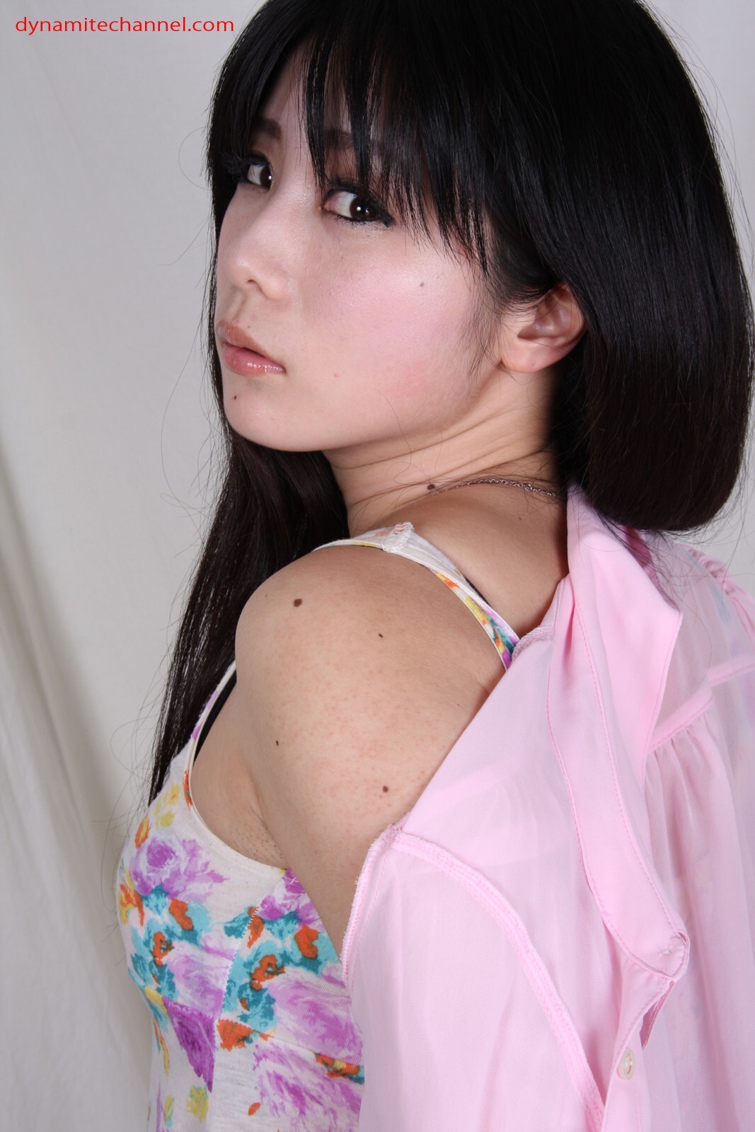 Dynamitechannel 『麻田サラ』制服诱惑超级性感写真2012-04-19